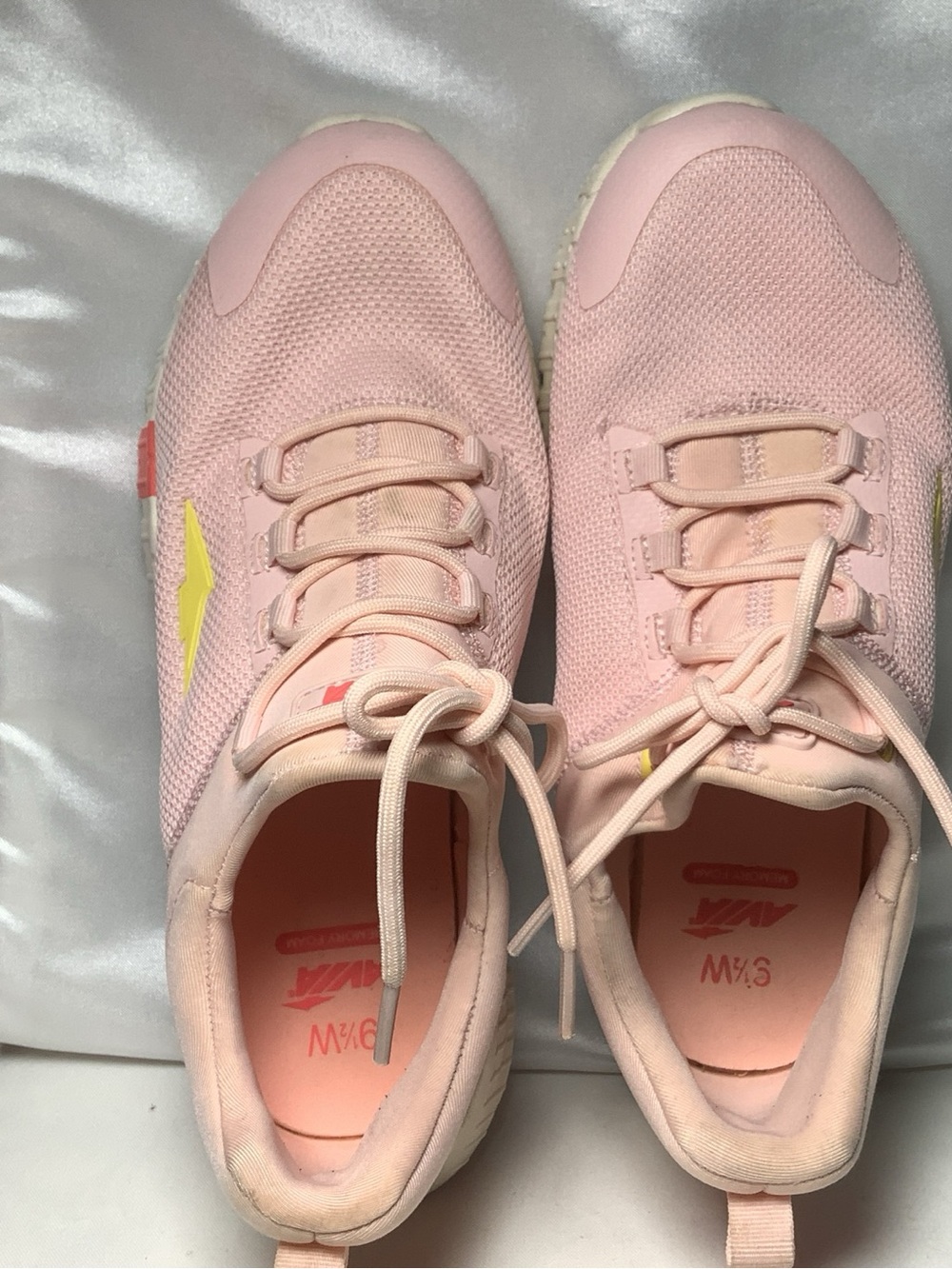 Avia Women’s Size 9.5 M Pink Mesh Athletic Running Walking Sneakers Shoes